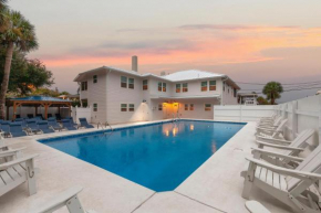 Beachside Villa Collection - 4 Bedroom